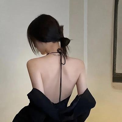 她们的名字叫红